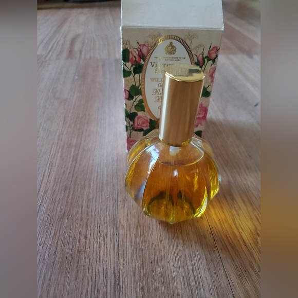Victoria's Secret Wild English Garden ROMANTIC BOUQUET - Picture 1 of 5